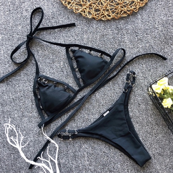 Gimme a Ring Bikini - Picture 5 of 7